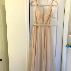 NWT White by Vera Wang Tulle Champagne Wedding Dress with Lace Back